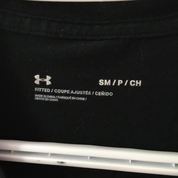 Under Armour Men's Black T-Shirt - Picture 4 of 5